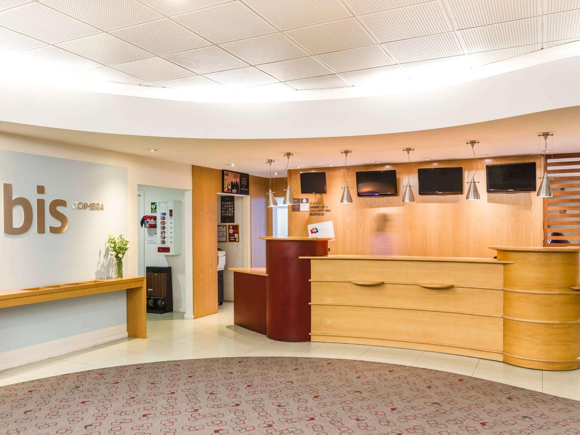 Hotel Ibis Coimbra Centro Ngoại thất bức ảnh